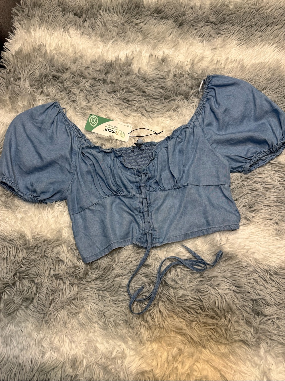 Love Tree Chambray Blue Puff-Sleeve Crop Top